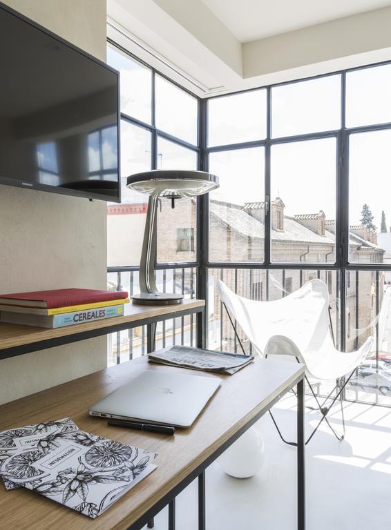 Thesuites Sevilla Екстер'єр фото