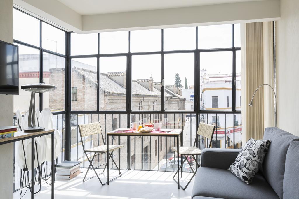 Thesuites Sevilla Екстер'єр фото
